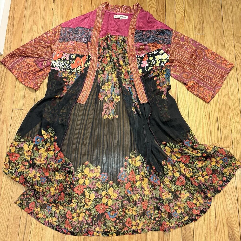 Free People The Young Love Kimono Floral Maxi Pink Multicolor Pattern Womens M/L
